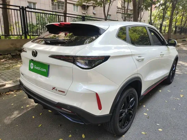 Changan X5 Plus — Фото автомобиля 6