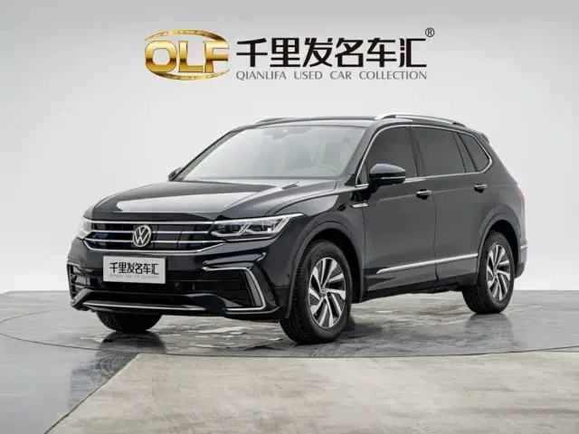 Фотография автомобиля — Volkswagen Tiguan L PHEV