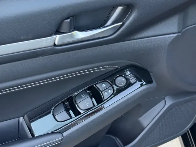 Nissan Teana — Фото автомобиля 7