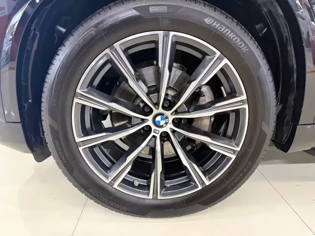 BMW X5 — Фото автомобиля 5