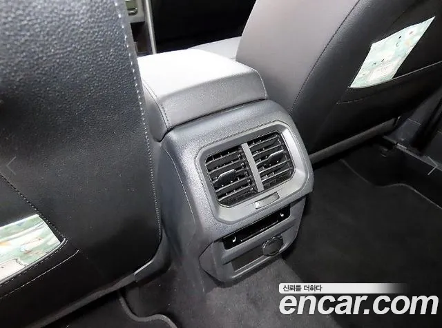 Volkswagen Tiguan — Фото автомобиля 15