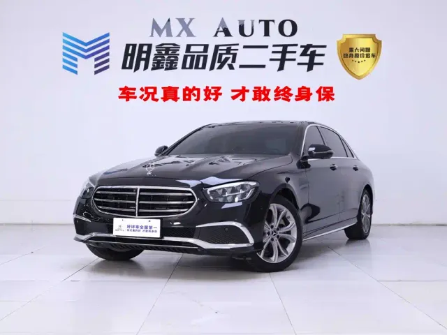 Фотография автомобиля — Mercedes-Benz E-Class