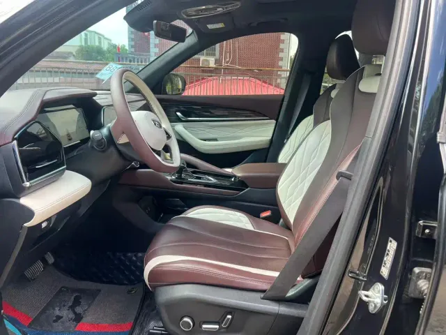 Geely Xingyue L — Фото автомобиля 6