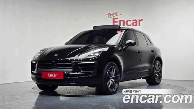 Фотография автомобиля — Porsche Macan