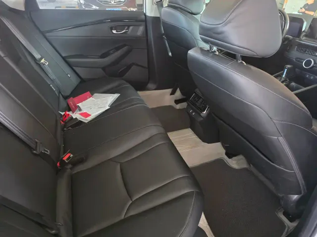 Honda Accord — Фото автомобиля 17