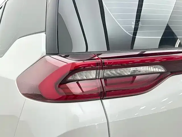 GAC Trumpchi M6 — Фото автомобиля 19