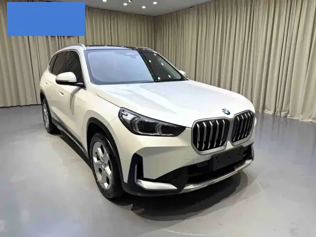 BMW X1 — Фото автомобиля 3