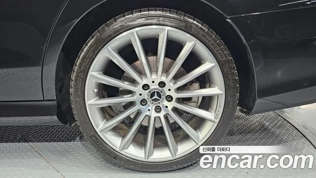 Mercedes-Benz E-Class E-класс W213 — Фото автомобиля 21
