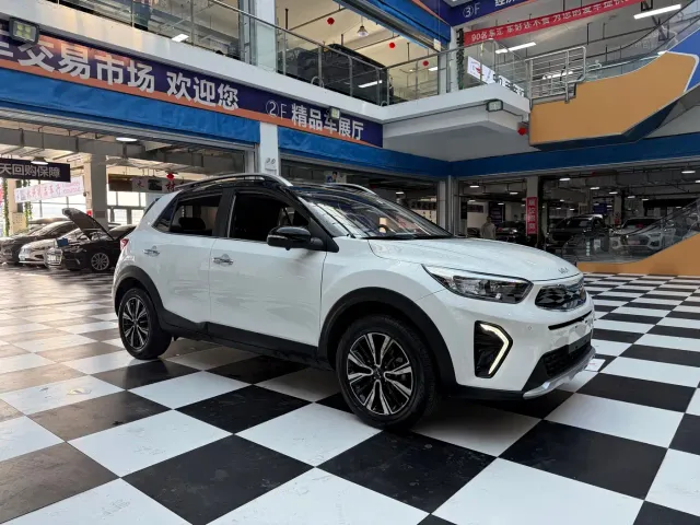 Kia KX1 — Фото автомобиля 3