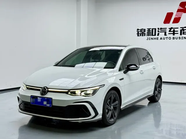 Фотография автомобиля — Volkswagen Golf