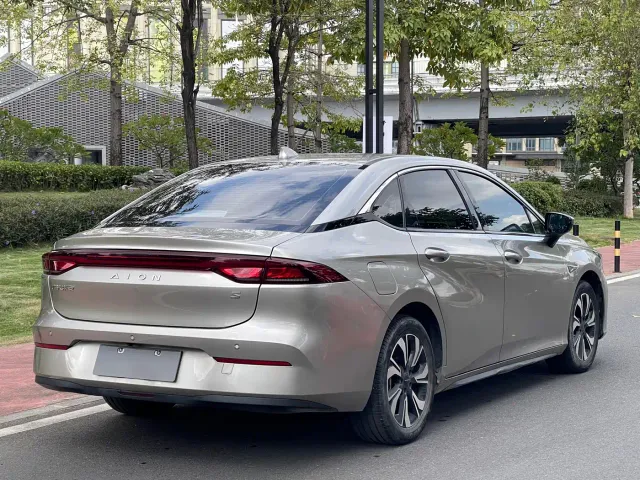 GAC Aion S — Фото автомобиля 4