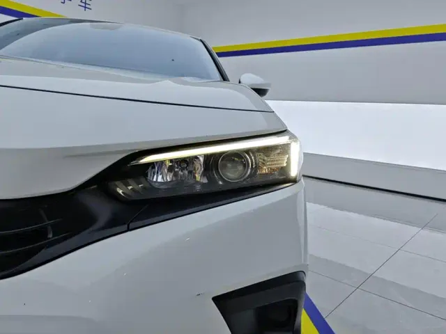 Honda Civic — Фото автомобиля 5
