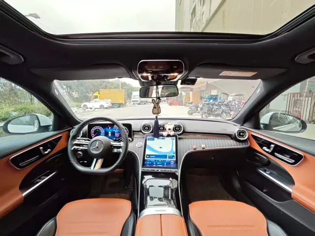 Mercedes-Benz C-Class — Фото автомобиля 9