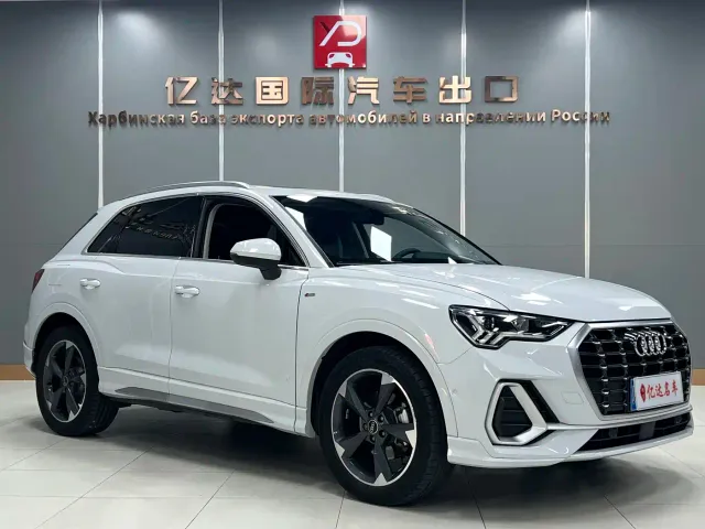 Audi Q3 — Фото автомобиля 3