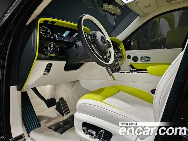 Rolls-Royce Cullinan — Фото автомобиля 9