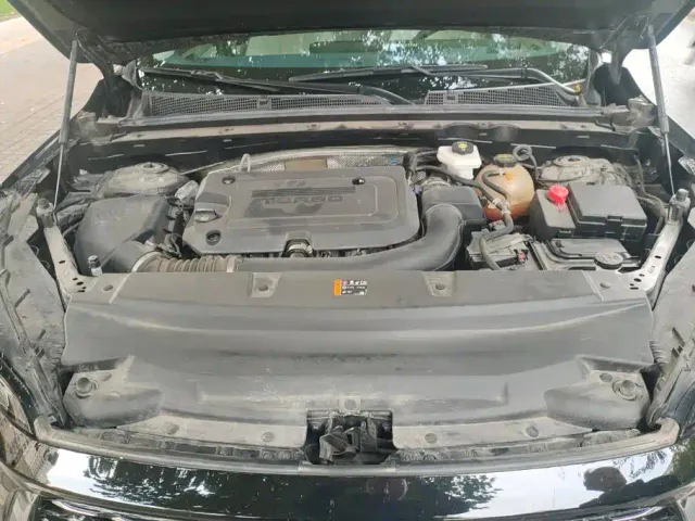 Buick Envision Plus — Фото автомобиля 10