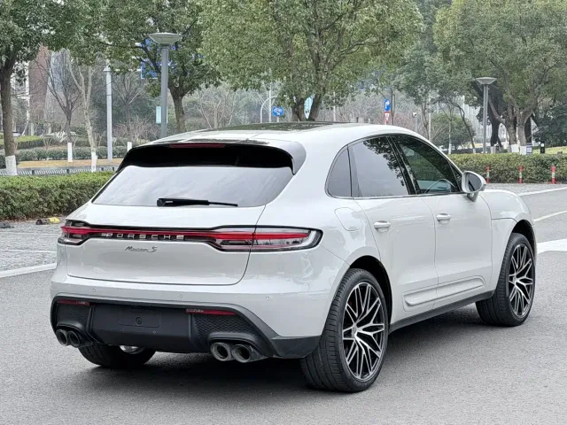 Porsche Macan — Фото автомобиля 23