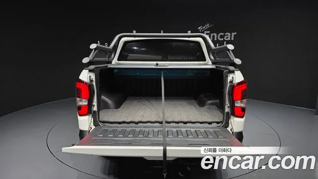KG_Mobility_Ssangyong Rexton — Фото автомобиля 19