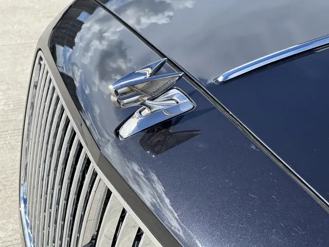 Bentley Flying Spur — Фото автомобиля 24