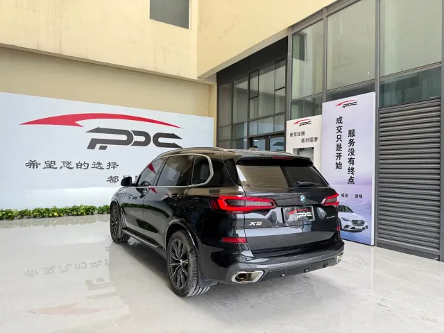 BMW X5 — Фото автомобиля 16