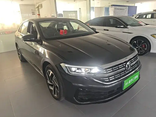 Volkswagen Sagitar — Фото автомобиля 3