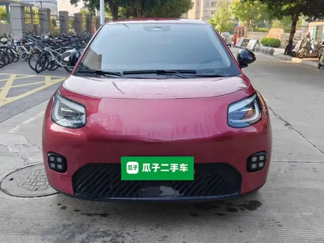 GAC Aion UT — Фото автомобиля 2