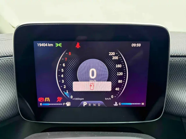 Maxus G90 — Фото автомобиля 4