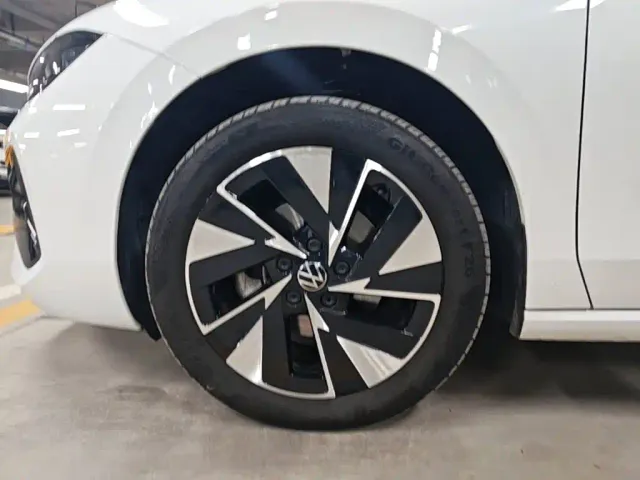 Volkswagen Sagitar — Фото автомобиля 22