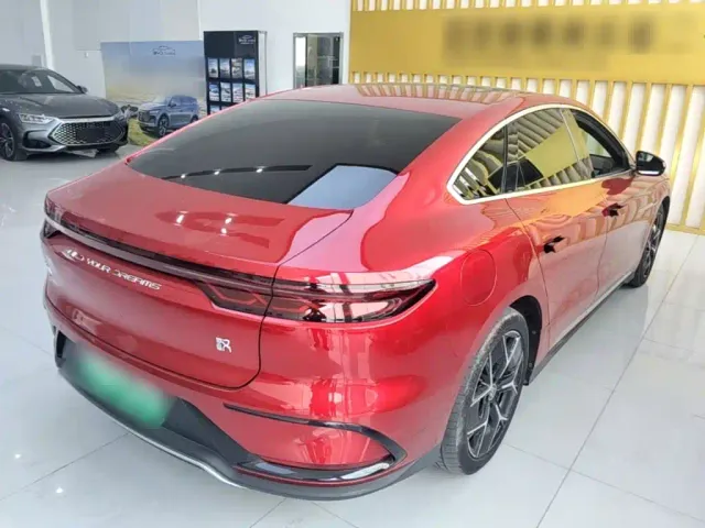 BYD Han — Фото автомобиля 6