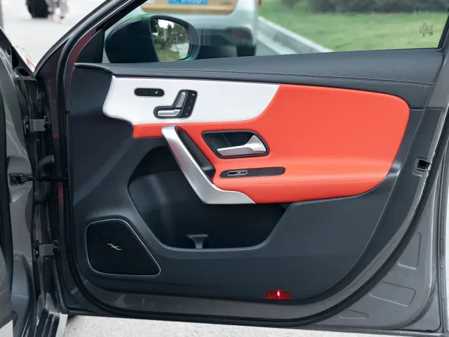 Mercedes-Benz A-Class AMG — Фото автомобиля 11