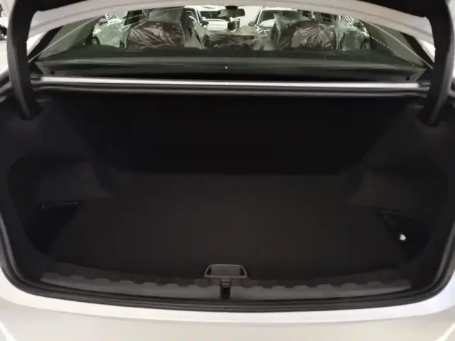 BMW i3 — Фото автомобиля 18