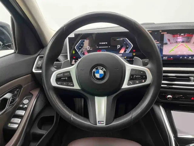 BMW 3 Series — Фото автомобиля 12