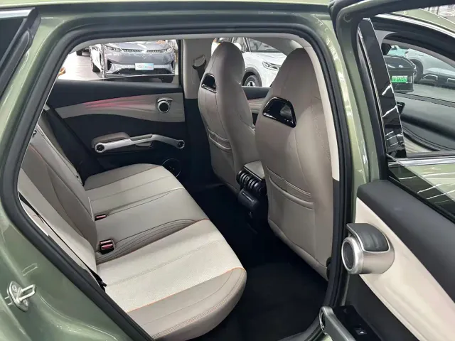 BYD Yuan PLUS — Фото автомобиля 13