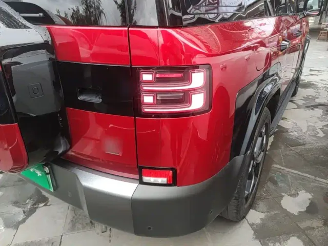 BYD FangChengBao Titanium 7 — Фото автомобиля 7