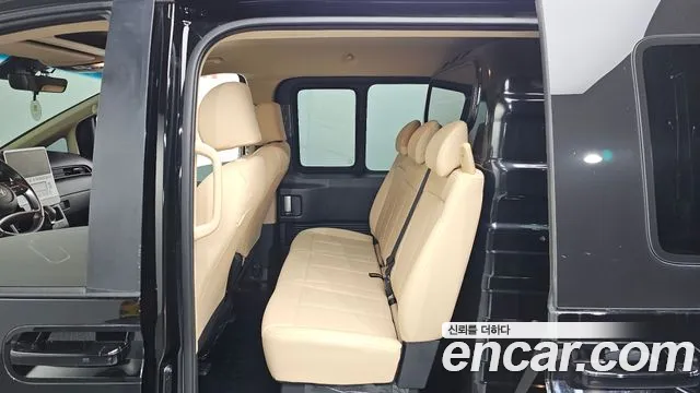 Hyundai Staria — Фото автомобиля 11
