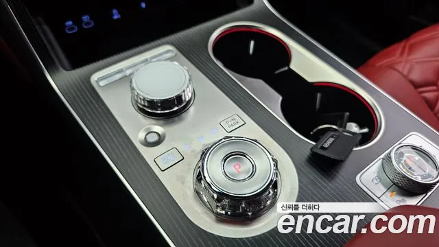 Genesis GV80 — Фото автомобиля 6
