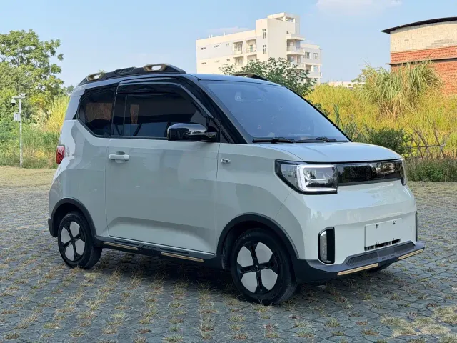 Wuling Hongguang Mini EV — Фото автомобиля 3