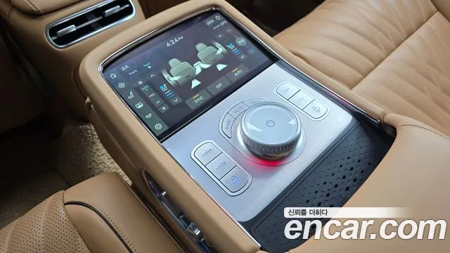 Genesis G90 RS4 — Фото автомобиля 23
