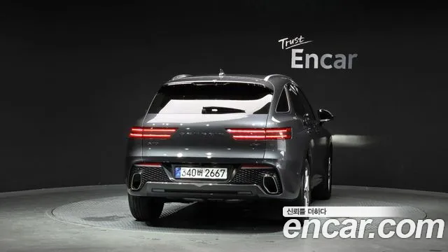 Genesis GV70 2.5T Бензин AWD — Фото автомобиля 3