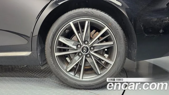 Hyundai Grandeur Grandeur (New) — Фото автомобиля 6