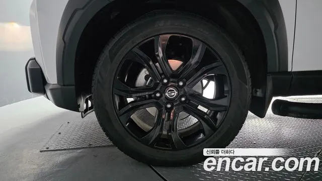 KG_Mobility_Ssangyong Rexton Новый Rexton Sport Khan Дизель 2.2 4WD — Фото автомобиля 5