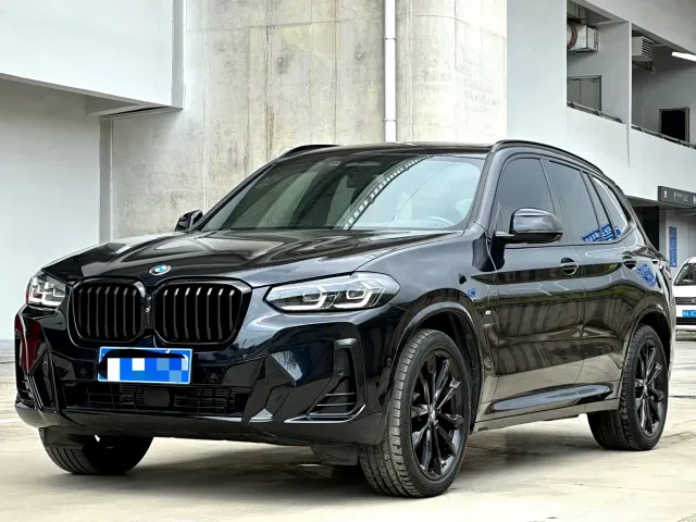 Фотография автомобиля — BMW X3