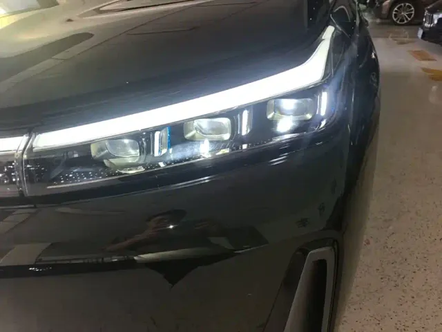 Geely Galaxy M9 — Фото автомобиля 17