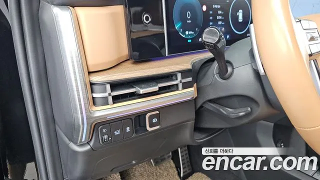 Hyundai Santafe Santa Fe (MX5) Бензин 2.5T 2WD — Фото автомобиля 27