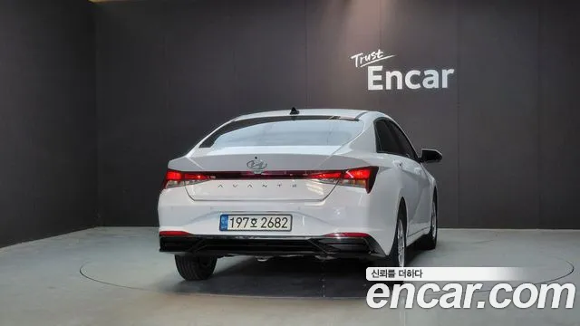 Hyundai AVANTE Avante (CN7) 1.6 LPi (Для проката) — Фото автомобиля 4