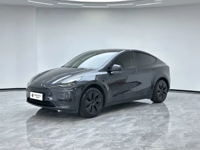 Фотография автомобиля — Tesla Model Y