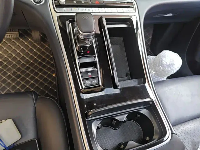 GAC Trumpchi M8 — Фото автомобиля 13