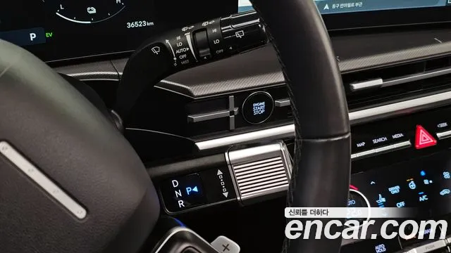 Hyundai Santafe — Фото автомобиля 9