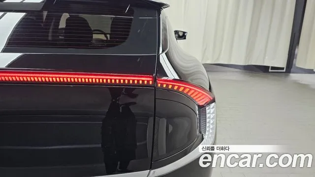 Kia EV6 — Фото автомобиля 23