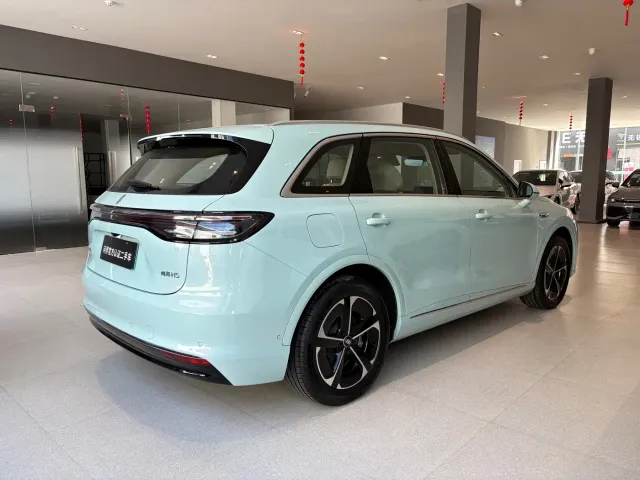 Shangjie SUV — Фото автомобиля 6